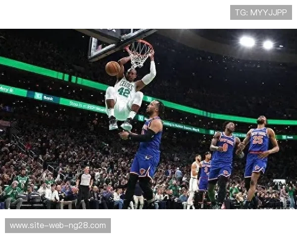 内史密斯东决首战飙进八记三分创凯尔特人季后赛历史新纪录